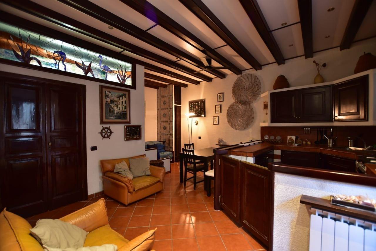 Casa Lorenza ปอร์โตเวเนเร ภายนอก รูปภาพ